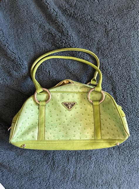 prada bag identification